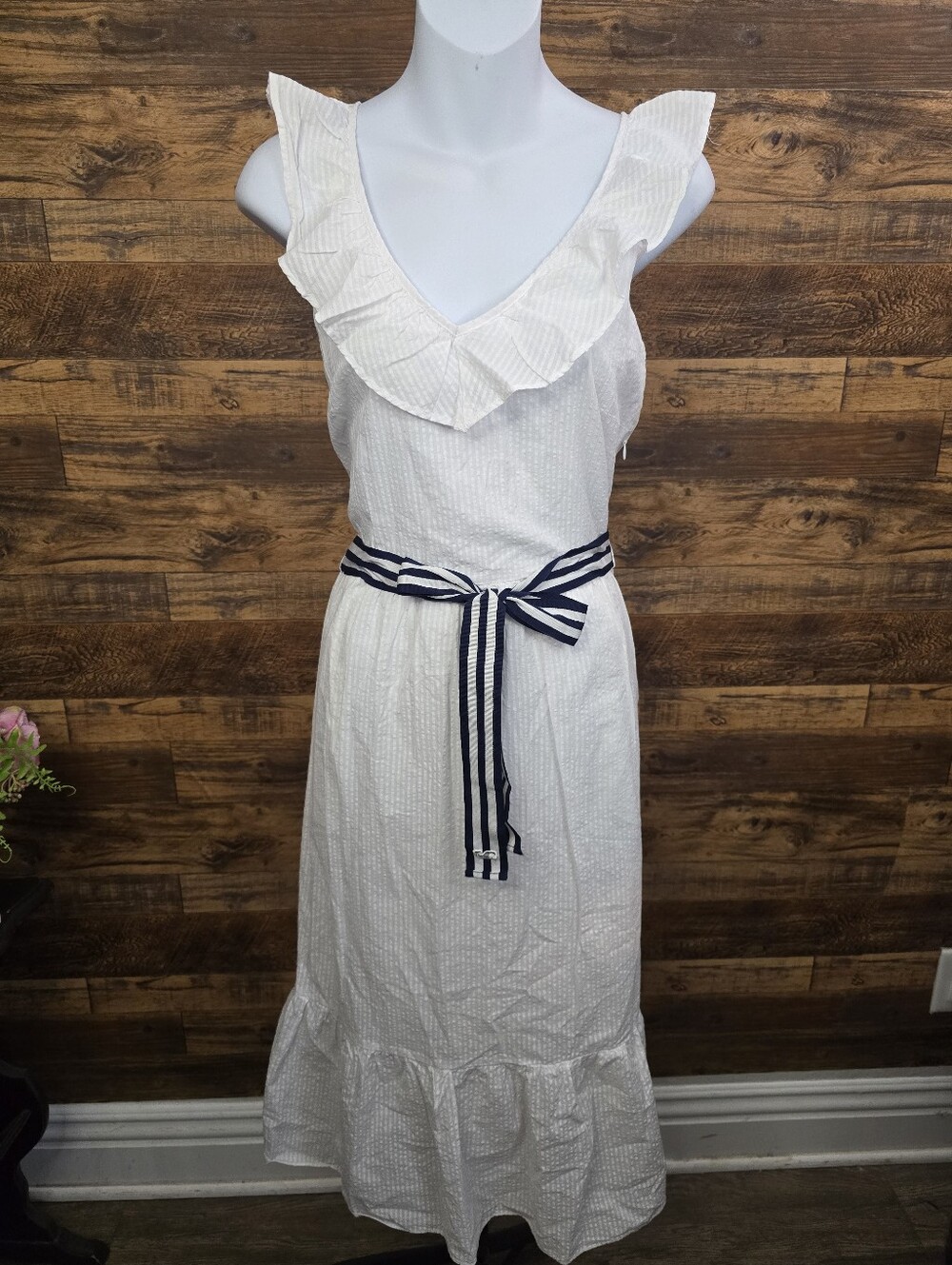 Vineyard Vines White Maxi Dress with Navy Striped Belt